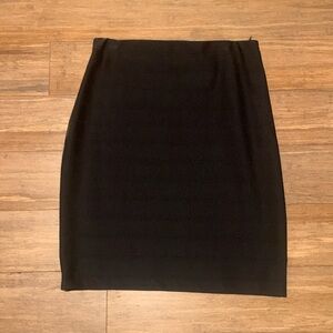 Joesph Ribkoff black size 10 skirt with stretch.